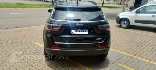 Compass 2.0 16V 4P LONGITUDE FLEX AUTOMÁTICO