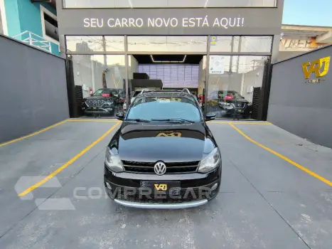 Volkswagen CROSSFOX 1.6 Mi Total Flex 8V 5p 4 portas
