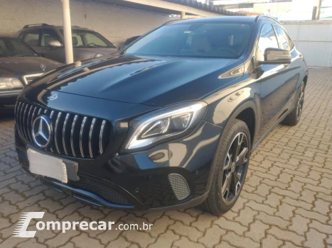 Mercedes-Benz GLA 200 1.6 CGI Night 7g-dct 4 portas