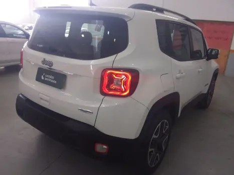 RENEGADE 1.8 16V FLEX LONGITUDE 4P AUTOMÁTICO