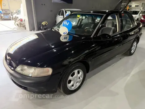 CHEVROLET VECTRA 2.2 SFI GLS 16V GASOLINA 4P AUTOMÁTICO 4 portas