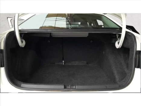 VIRTUS 1.0 170 TSI MANUAL