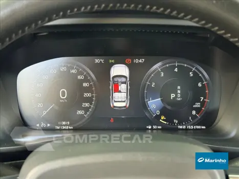 XC40 2.0 T5 GASOLINA MOMENTUM AWD GEARTRONIC