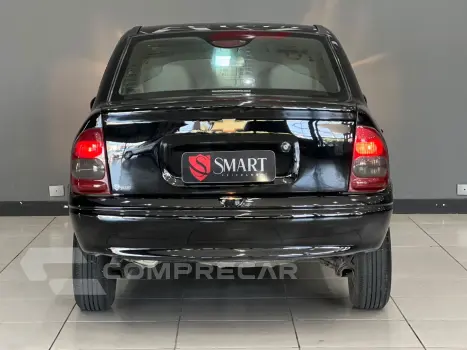 CLASSIC 1.0 MPFI LIFE 8V FLEX 4P MANUAL