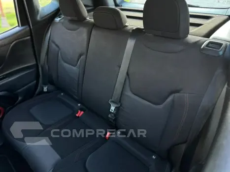 RENEGADE 2.0 16V TURBO DIESEL TRAILHAWK 4P 4X4 AUTOMÁTICO