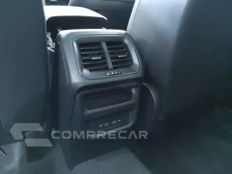 TAOS 1.4 250 TSI TOTAL FLEX HIGHLINE AUTOMÁTICO