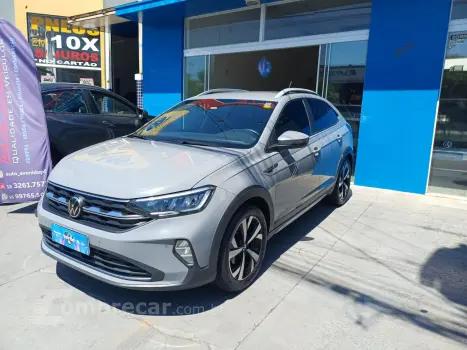 Volkswagen Nivus 1.0 4P FLEX 200 TSI HIGHLINE AUTOMÁTICO 4 portas