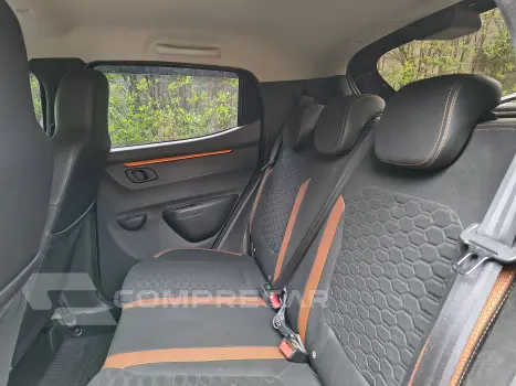 KWID 1.0 12V SCE Outsider