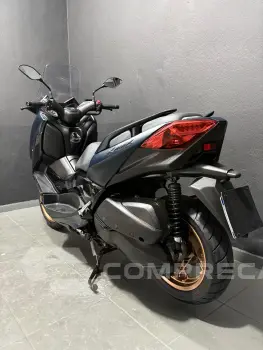 XMAX 250 ABS