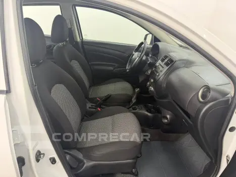 VERSA 1.0 12V FlexStart 4p Mec.