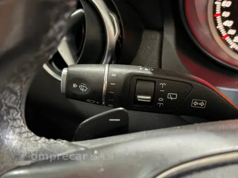 GLA 200 1.6 CGI FLEX STYLE 7G-DCT