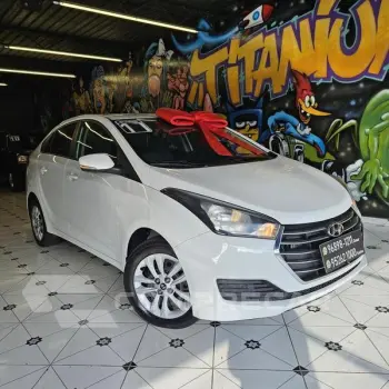 Hyundai HB20S 1.6 A COMF 4 portas