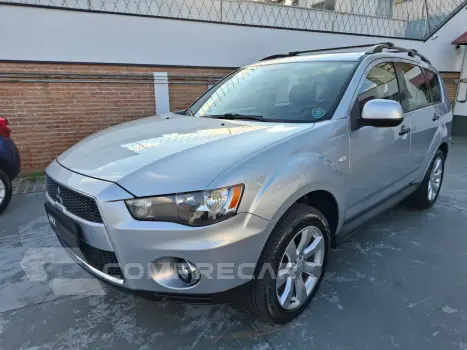 Mitsubishi OUTLANDER 2.0 16V 4 portas