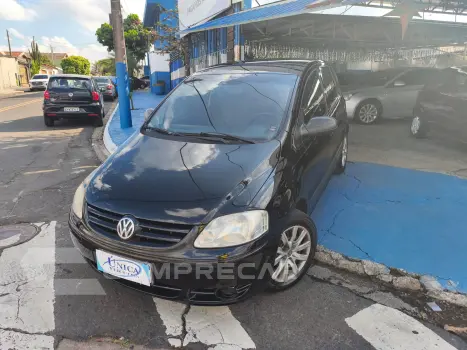 Volkswagen FOX 1.0 MI 8V 4 portas
