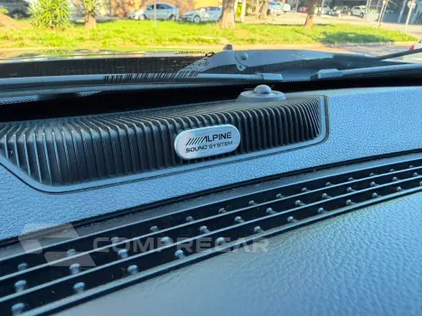 Classic 5.7 V8 Gasolina Laramie Night Edition Cd 4X4 Automát
