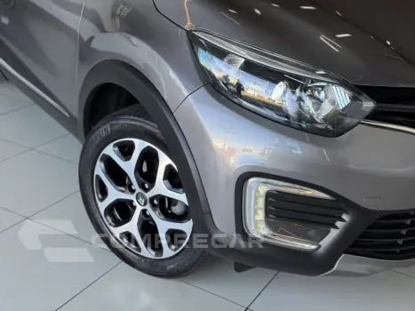Captur 1.6 16V 4P FLEX SCE LIFE X-TRONIC CVT