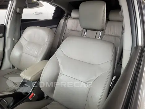 Civic Sedan EXS 1.8/1.8 Flex 16V Aut. 4p