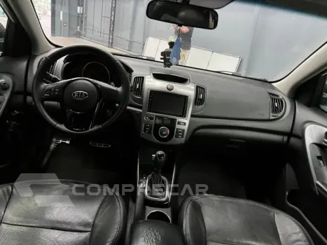 CERATO - 1.6 EX SEDAN 16V 4P AUTOMÁTICO