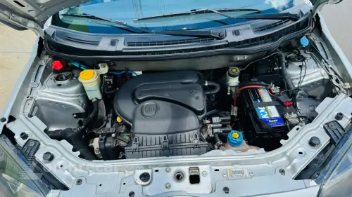 UNO 1.0 EVO Vivace 8V