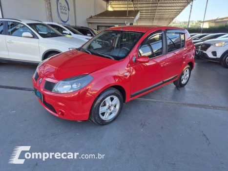 Renault SANDERO Privilège Hi-Flex 1.6 16V 5p 4 portas