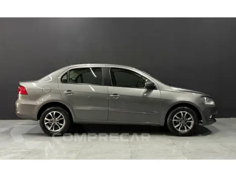 VOYAGE 1.0 MI 8V FLEX 4P MANUAL