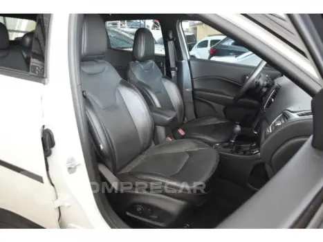 COMPASS - 2.0 16V LIMITED 4X4 AUTOMÁTICO