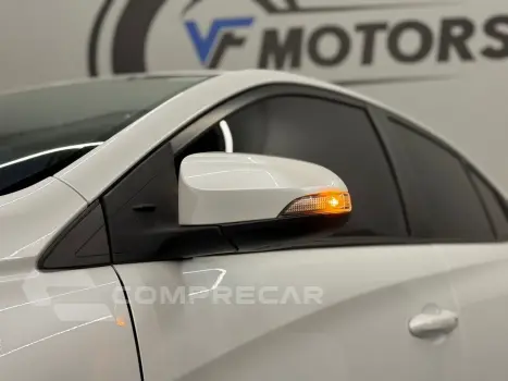 YARIS 1.5 16V FLEX SEDAN XLS MULTIDRIVE