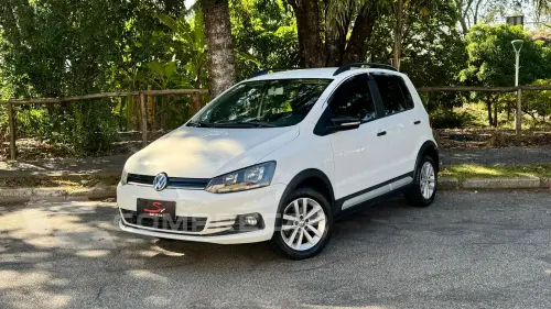 Volkswagen FOX 1.0 MPI Track 12V 4 portas