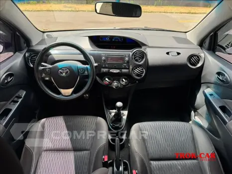 ETIOS 1.5 X Plus Sedan 16V