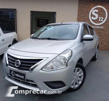 NISSAN VERSA 4 portas