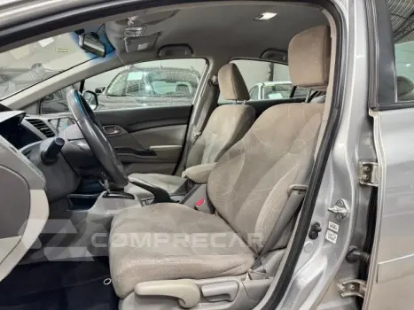 CIVIC - 1.8 LXS 16V 4P AUTOMÁTICO