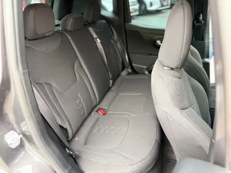 Renegade Sport T270 1.3 TB 4x2 Flex Aut.