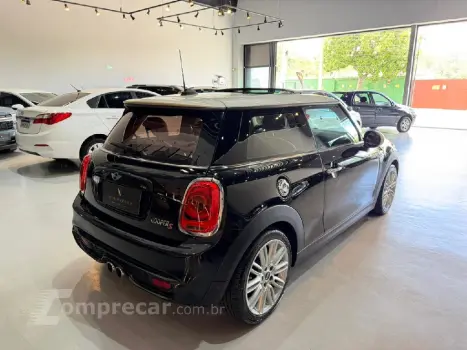 COOPER 2.0 S EXCLUSIVE 16V TURBO GASOLINA 2P AUTOMATICO