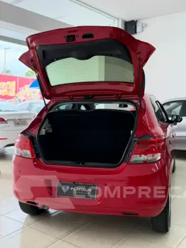 ONIX HATCH LS 1.0 8V FlexPower 5p Mec.