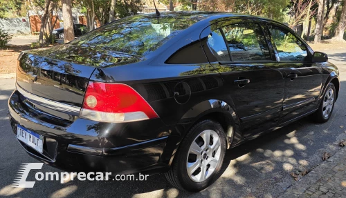 VECTRA 2.0 MPFI Expression 8V