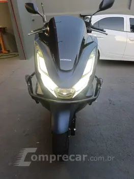 PCX 160 DLX