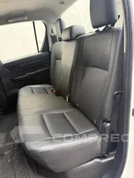 Hilux CD 4x4 2.8 Diesel Mec.