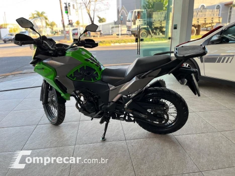 VERSYS-X 300