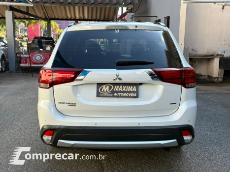 OUTLANDER 2.2 Mivec Di-d Hpe-s AWD