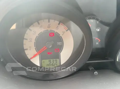 FIESTA 1.6 MPI Class Hatch 8V