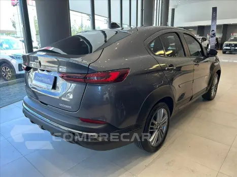 FASTBACK 1.0 TURBO 200 FLEX CVT