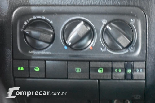 GOLF 2.0 MI GLX 8V