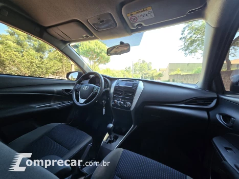 YARIS 1.5 16V Sedan XL Live