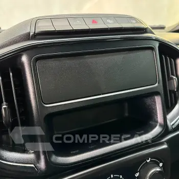 Strada Freedom 1.3 Flex 8V CD
