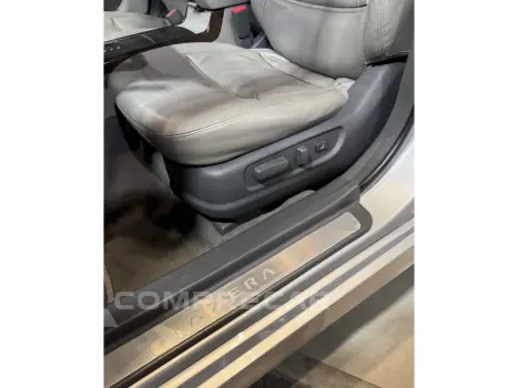 AZERA 3.3 MPFI GLS SEDAN V6 24V GASOLINA 4P AUTOMÁTICO