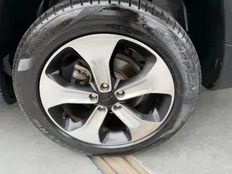 COMPASS LONGITUDE 2.0 4x2 Flex 16V Aut.