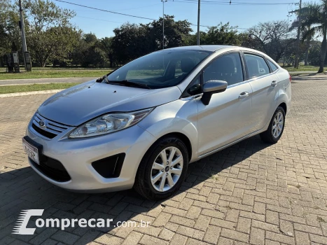 FORD FIESTA 1.6 SE Sedan 16V 4 portas