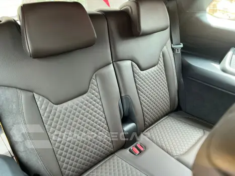 Commander Overland T270 1.3 TB Flex Aut.