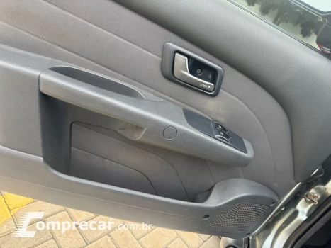 Strada Adventure 1.8 CD