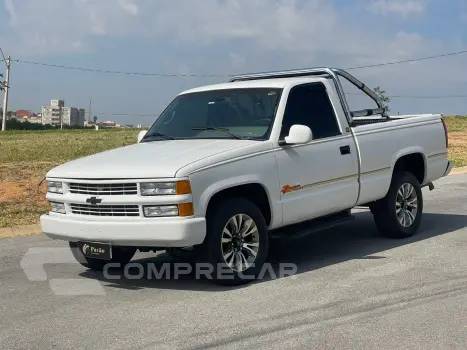 CHEVROLET SILVERADO 4.1 4X2 CS 18V 2 portas